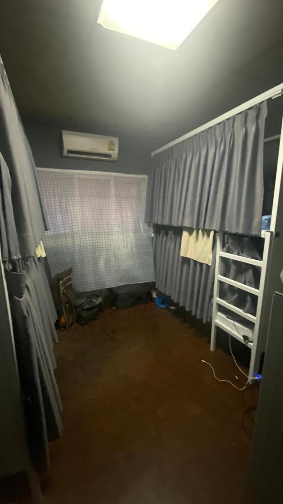 W District Guesthouse Bangkok Luaran gambar